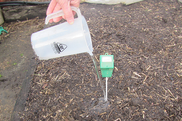 Testing Soil pH – Urban Food Garden